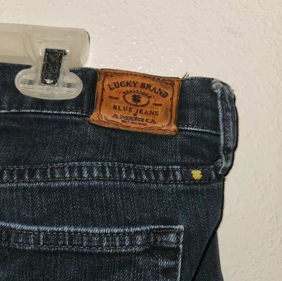 Lucky Brand Jeans - Picture 5 of 7